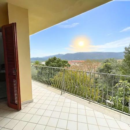 Apartment Centro Storico, Sole Di Gallura, Free Parking Tempio Pausania